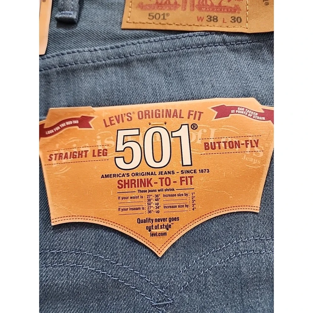 Levi's 501 men's 38X30 Buttonfly Light blue jeans Shrink To Fit Straight Leg NWT